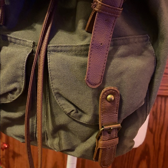 Canvas Backpack with Brown Accents - Picture 4 of 16